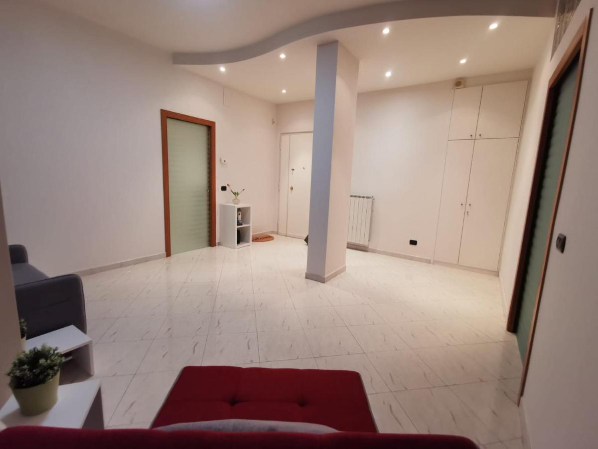 Comfort Apartment And Terrace Nel Cuore Di Bari Dış mekan fotoğraf