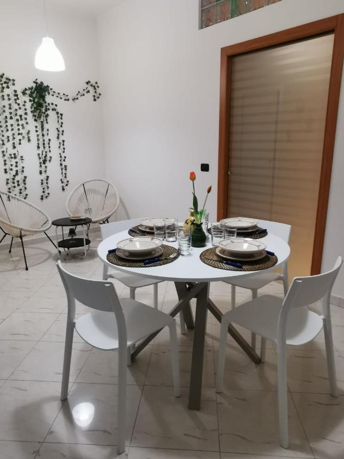 Comfort Apartment And Terrace Nel Cuore Di Bari Dış mekan fotoğraf